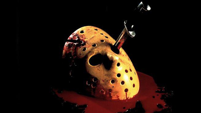 Жігіттің дәретханада мастурбация жасап жатқанын онлайн көріңіз.