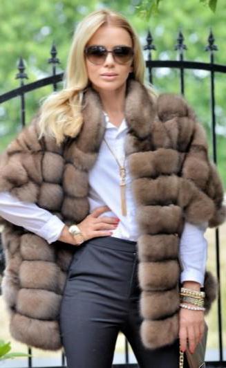 Lena Headey jinsiy aloqa Qizil sochli mushuk