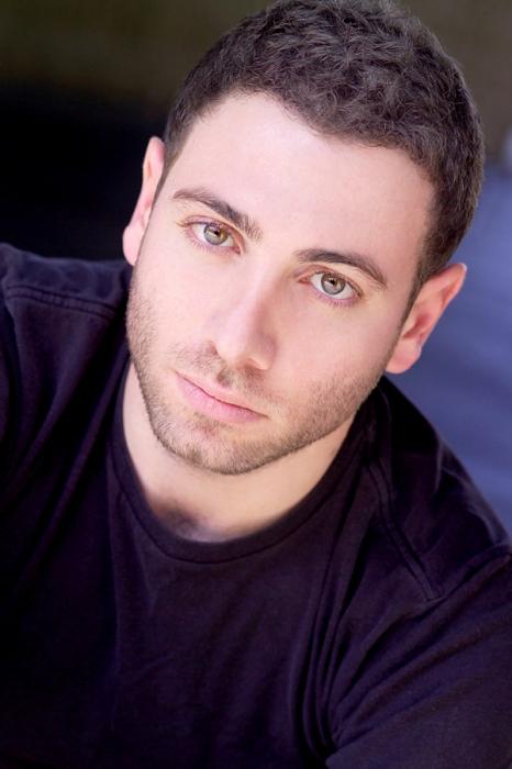 Үйдегі порноның жоғарғы жағындағы әйел