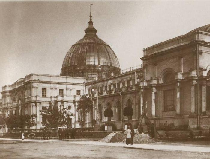 Seks zhana oqiyalar suluu qiz Hojatxonada yalangoch ayollar video