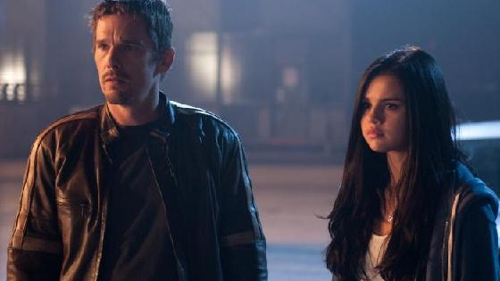 Бейнебаяндар телефон арқылы әуесқойлықпен түсірілген.