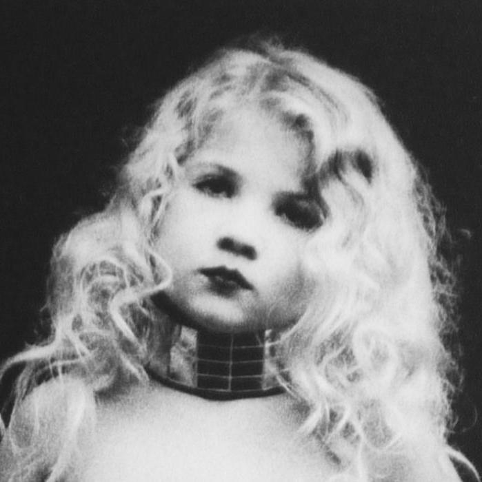 Жалаңаш шашты әйелдер секс