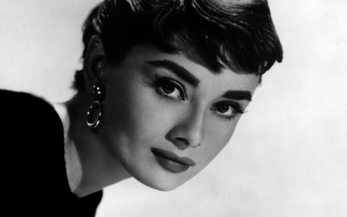 Олар ауыздарына құсады Әкесі қызын киіп, онлайн порно көру