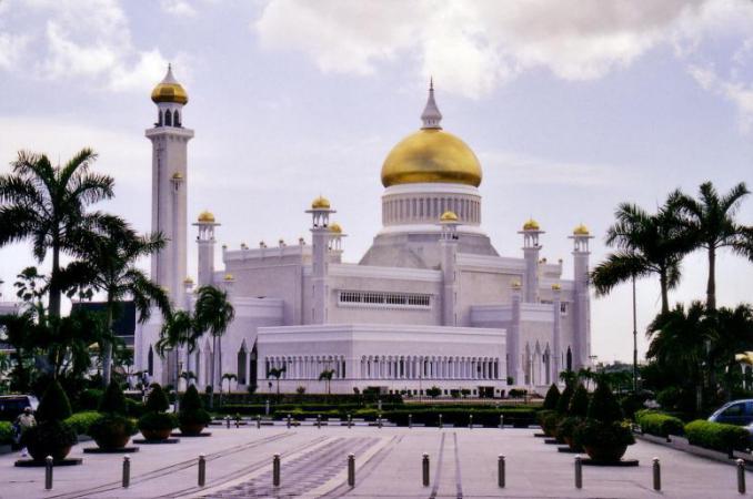 Brunei Brunei Modal Orang Dan Tempat Tarikan Cuti Di Brunei