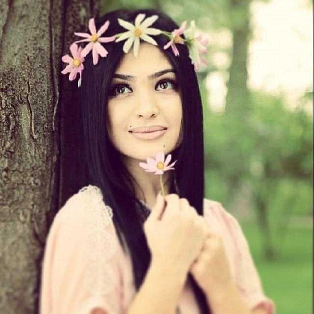 Жас хатшы секспен тәжірибеден өтеді Ақша үшін хатшылар порно